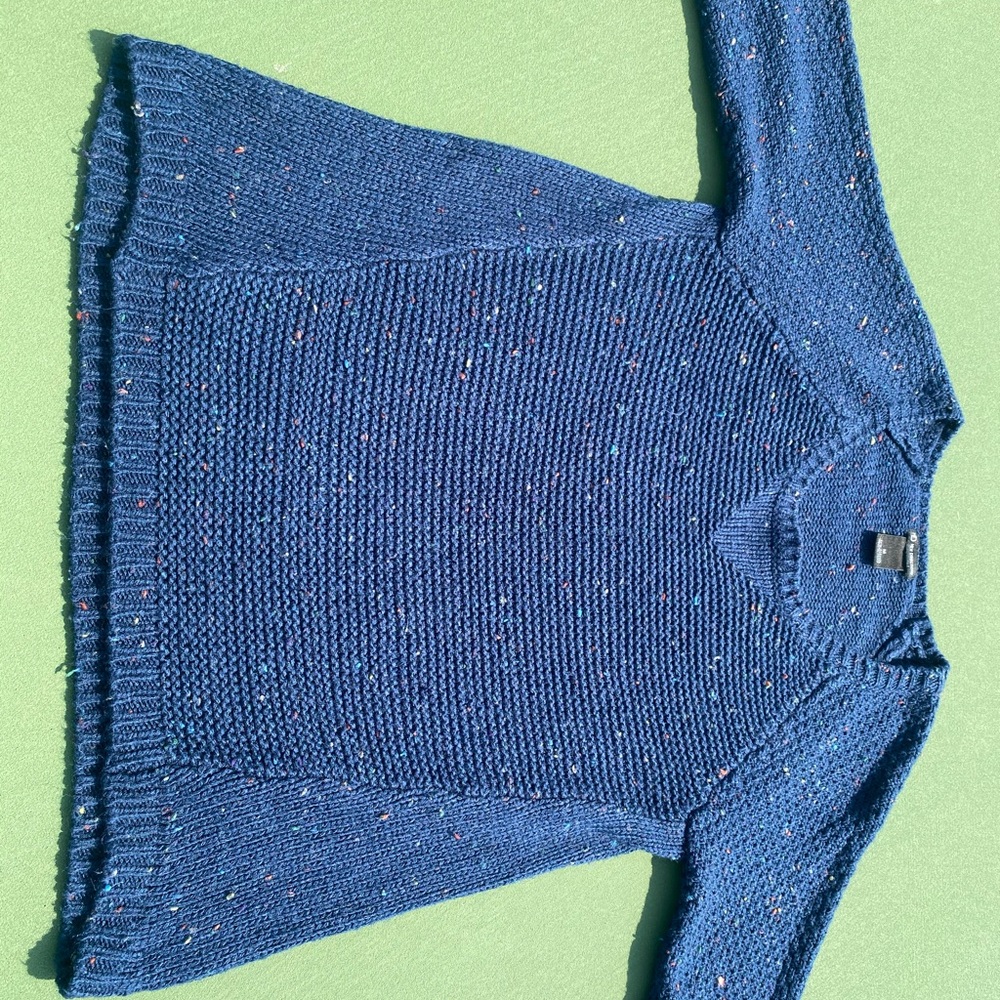 Sweater - Picture 6 of 8